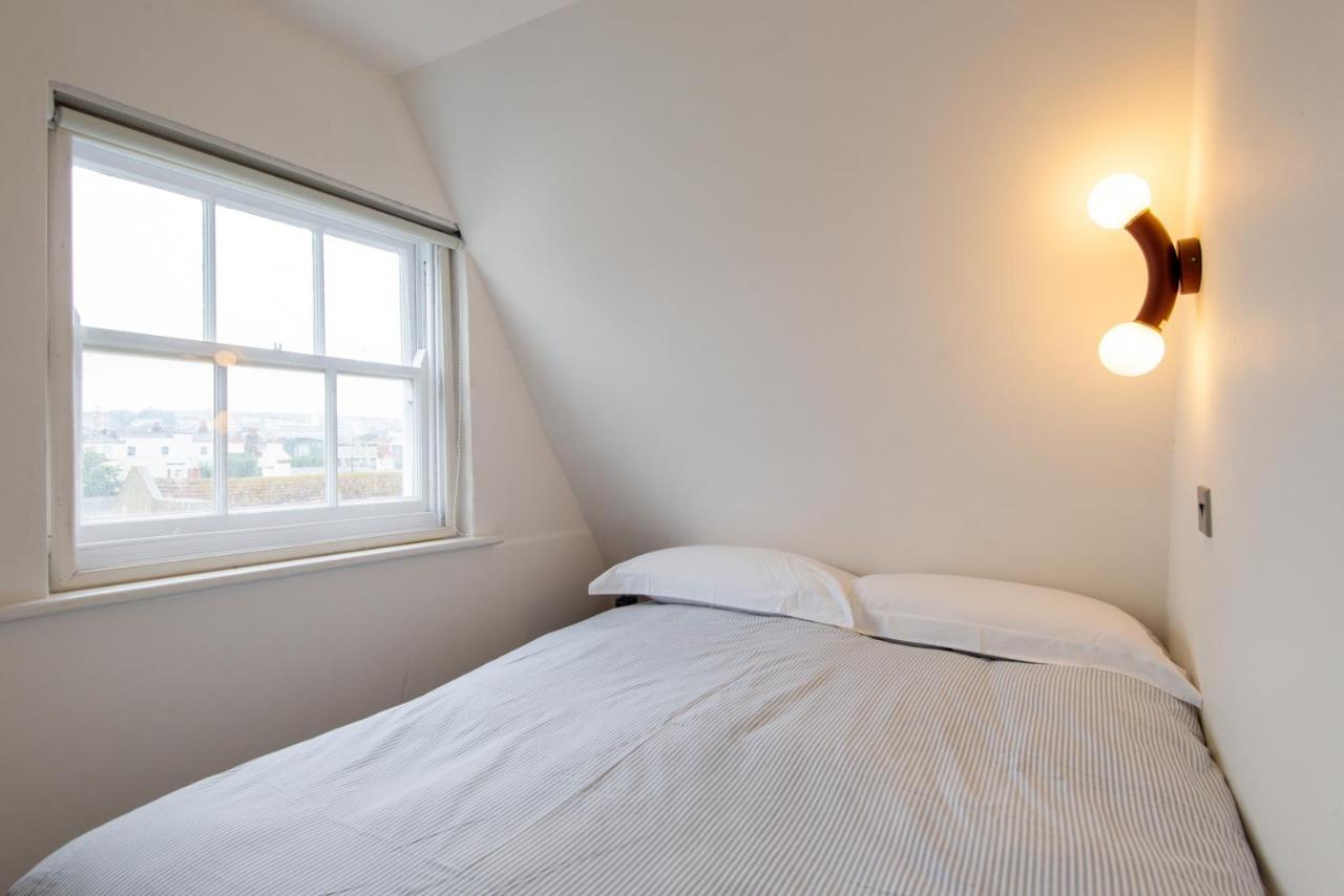 Central One-Bedroom, 99 Steps To The Sea Brighton Exterior foto