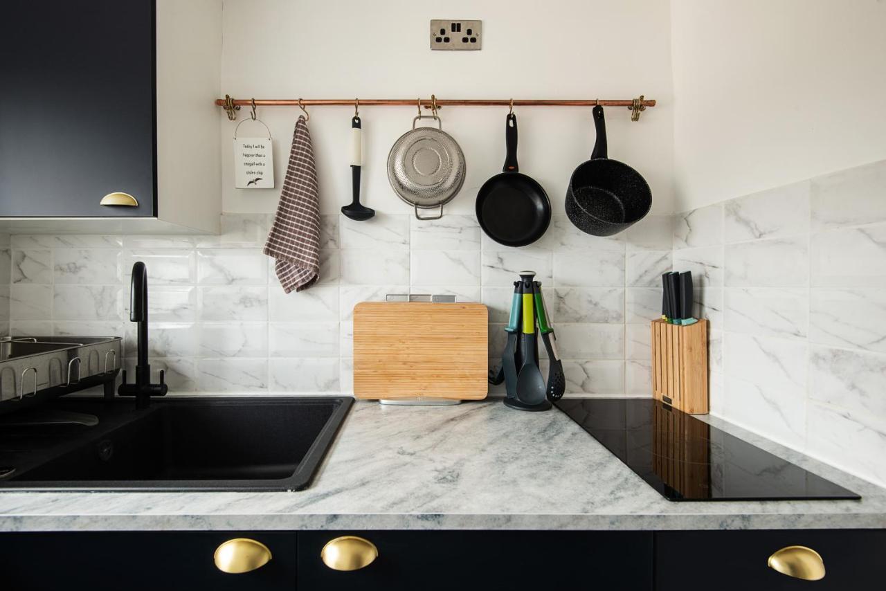 Central One-Bedroom, 99 Steps To The Sea Brighton Exterior foto
